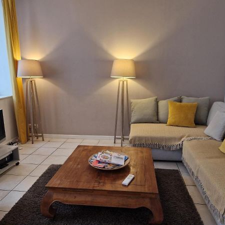 2 Pieces Dans Le Centre Avec Petite Terrasse 3*** Apartment Marsilia Exterior foto