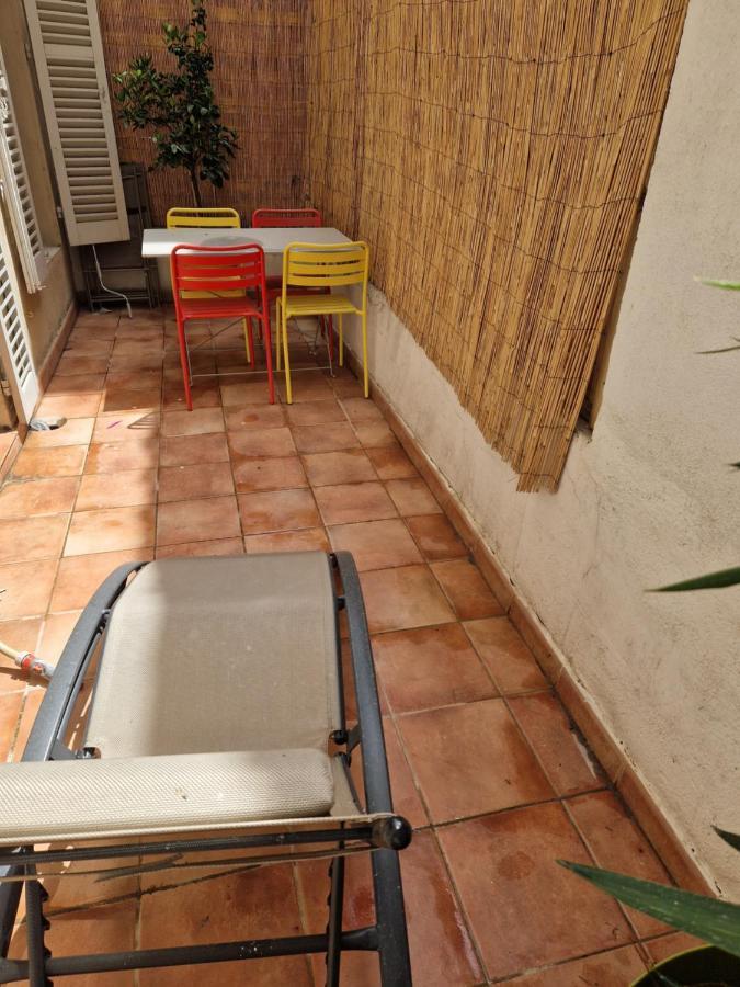 2 Pieces Dans Le Centre Avec Petite Terrasse 3*** Apartment Marsilia Exterior foto